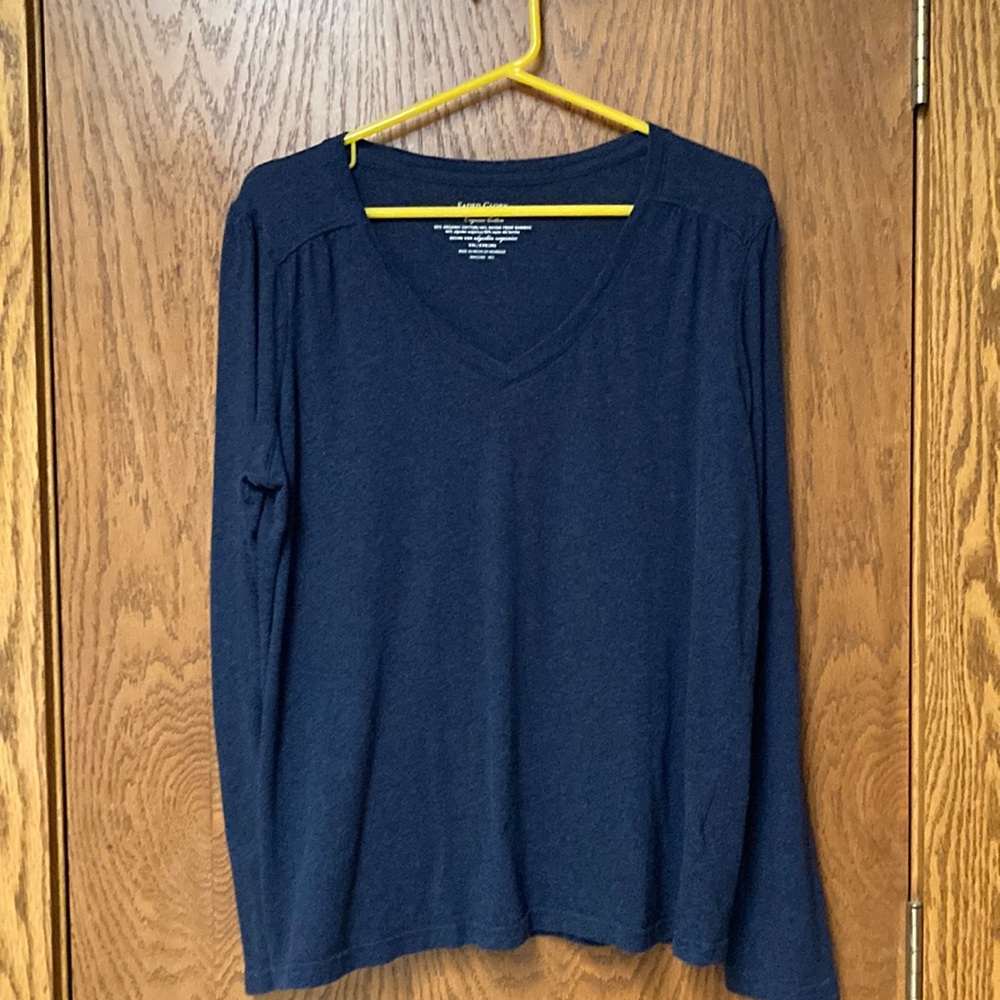 Very Warm Navy Charcoal V-Neck Top